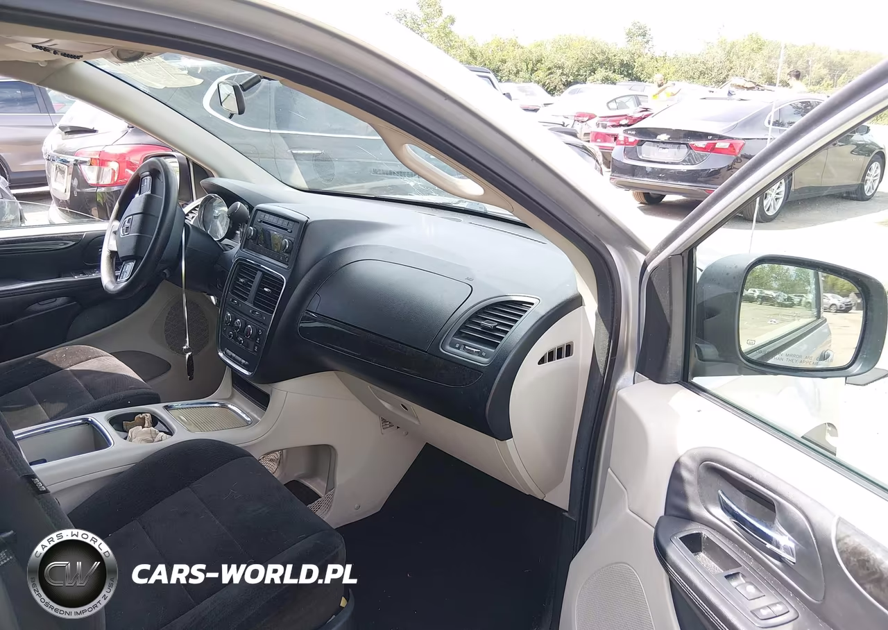 2012 Dodge Grand Caravan Sxt VIN:2C4RDGCG1CR394874 - 5