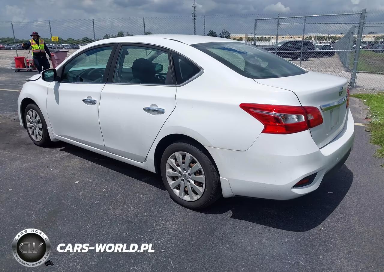 2017 Nissan Sentra S VIN:3N1AB7AP2HY283332 - 3
