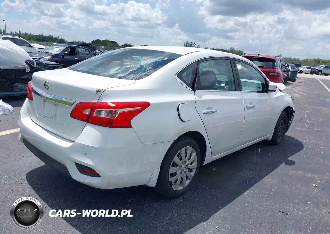 2017 Nissan Sentra S VIN:3N1AB7AP2HY283332 - 4