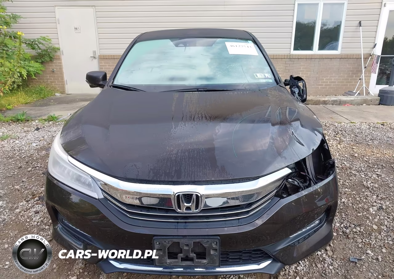 2017 Honda Accord Touring V6 VIN:1HGCR3F90HA015051 - 12