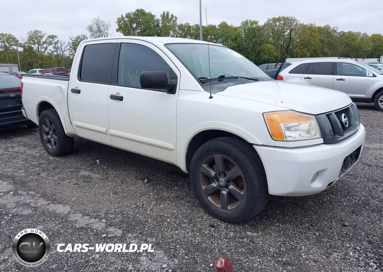 2012 Nissan Titan Sv