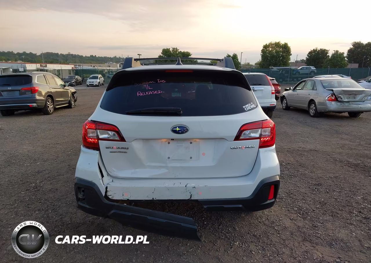 2019 Subaru Outback 2.5I Premium VIN:4S4BSAFC1K3348722 - 16