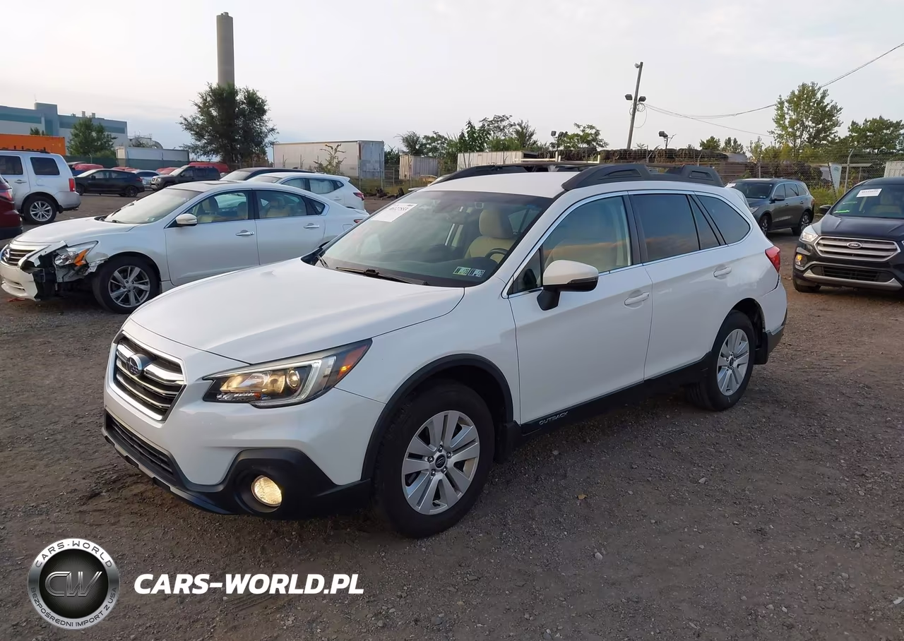 2019 Subaru Outback 2.5I Premium VIN:4S4BSAFC1K3348722 - 2