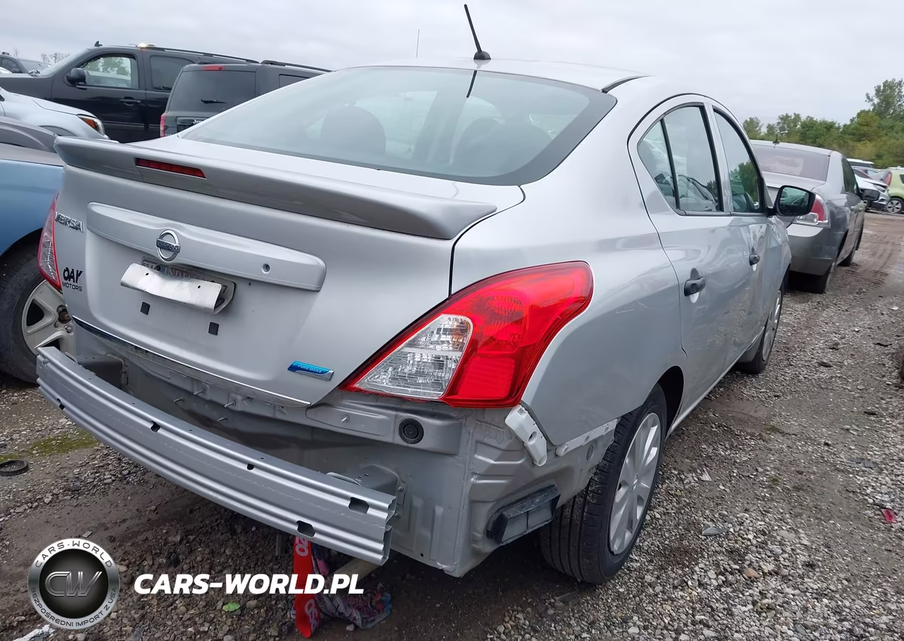 2016 Nissan Versa 1.6 S+ VIN:3N1CN7AP1GL843501 - 4