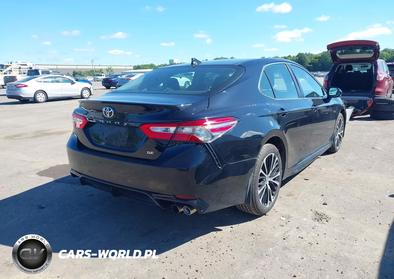 2019 Toyota Camry Se VIN:4T1B11HK2KU264295 - 4