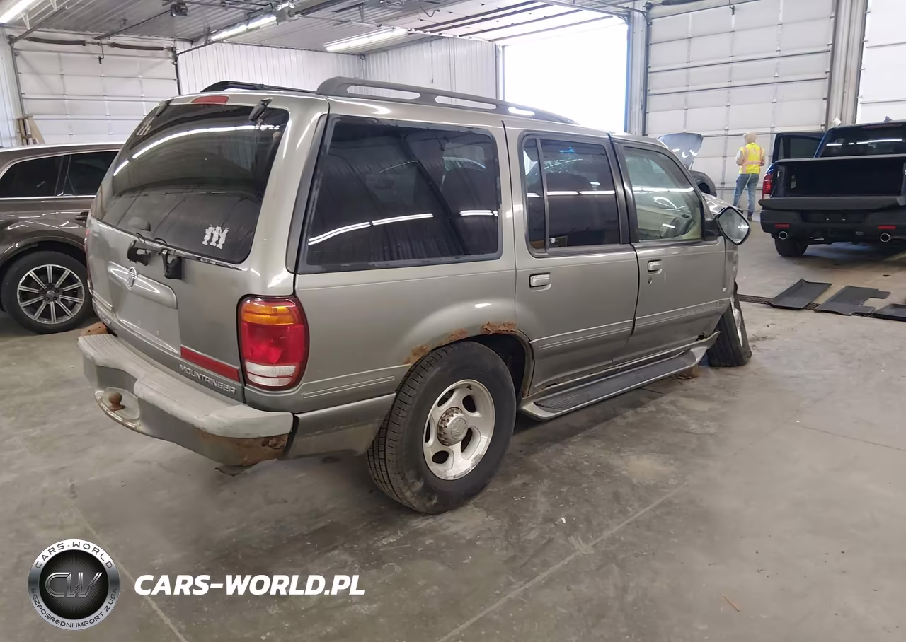 2000 Mercury Mountaineer VIN:4M2ZU86P4YUJ49296 - 4