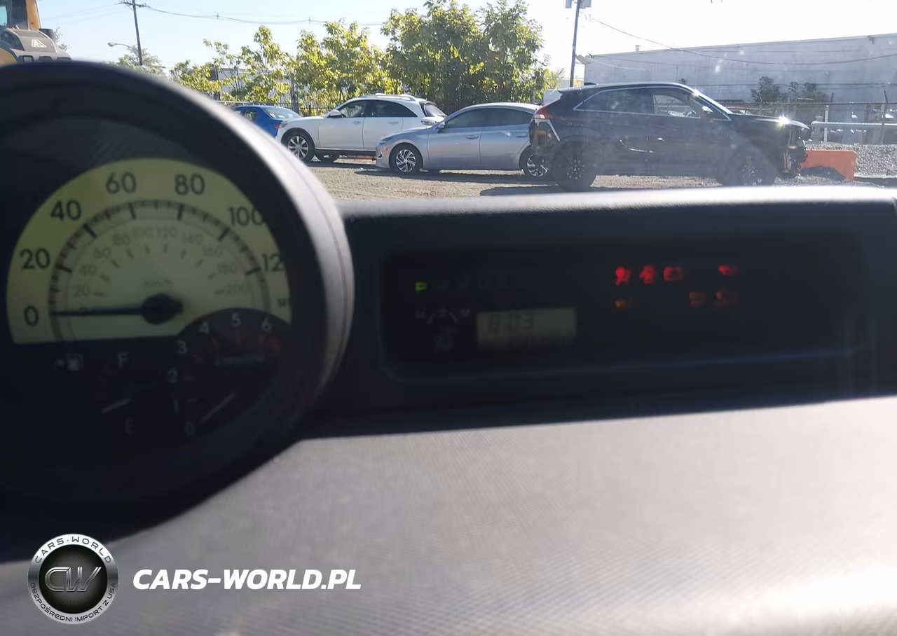 2005 Scion Xb VIN:JTLKT324X50204138 - 7