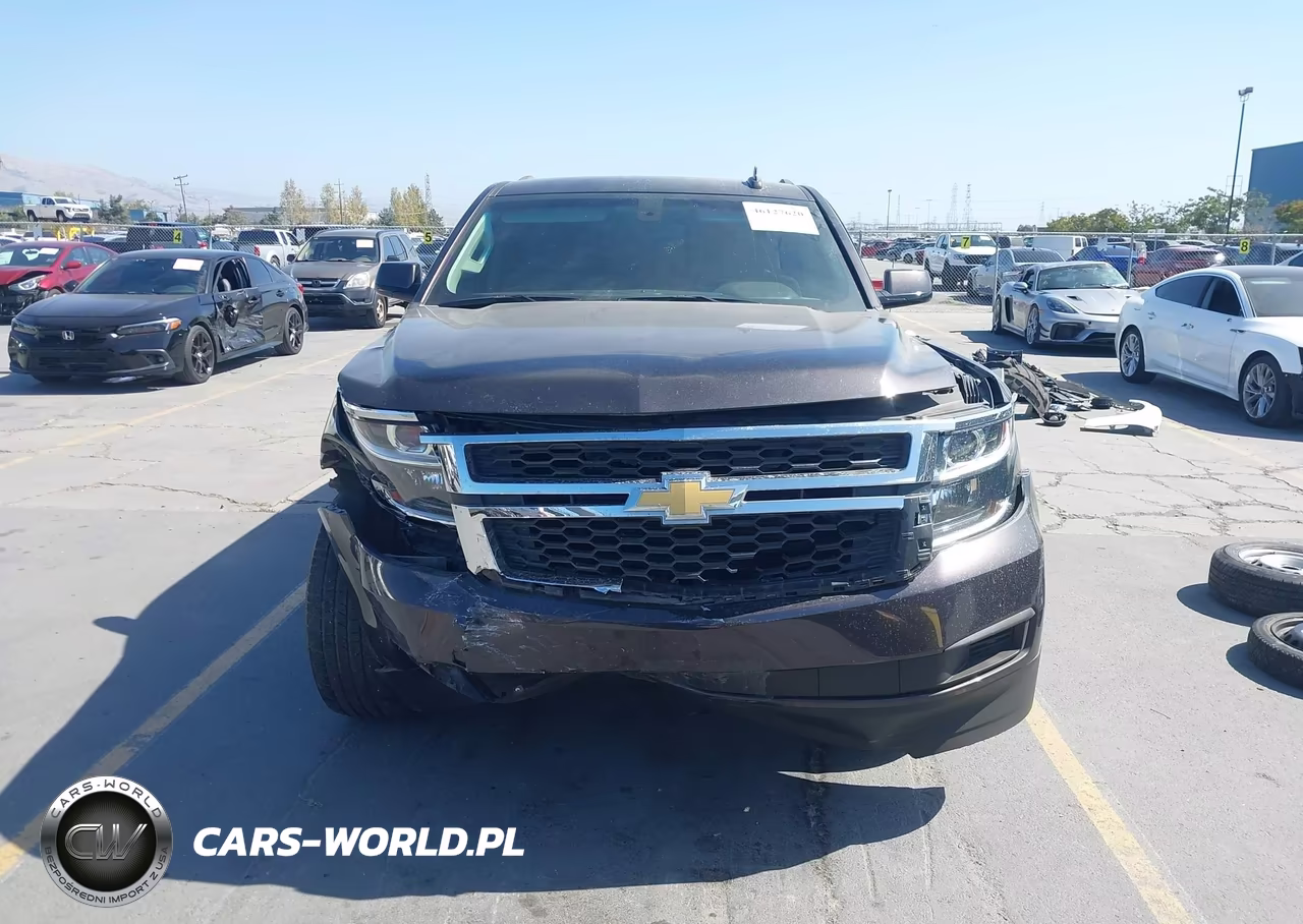2016 Chevrolet Tahoe Ls VIN:1GNSKAKC1GR239473 - 12