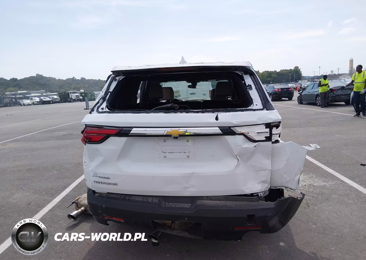 2023 Chevrolet Traverse Fwd Ls VIN:1GNERFKW1PJ292575 - 4