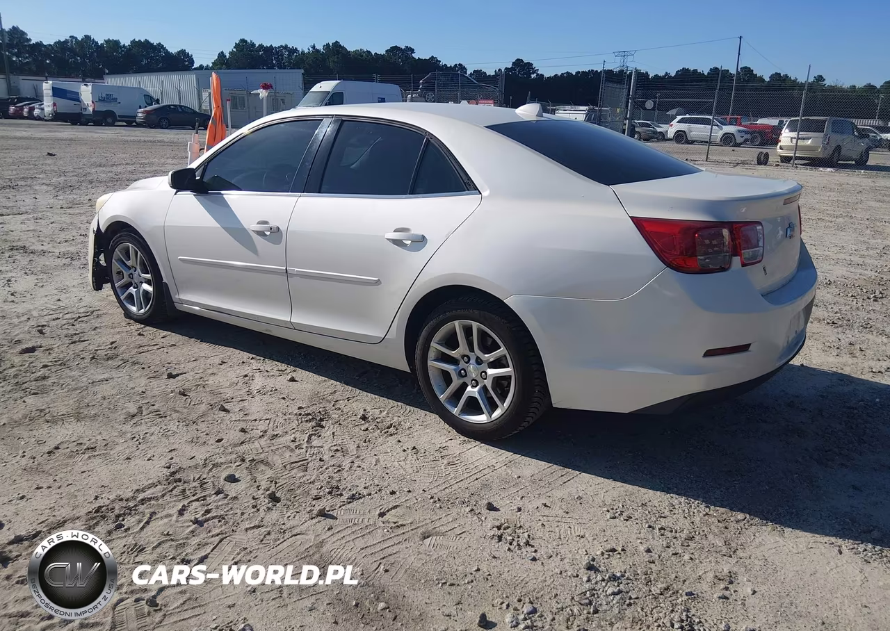 2014 Chevrolet Malibu 1Lt VIN:1G11C5SL5EF108501 - 3