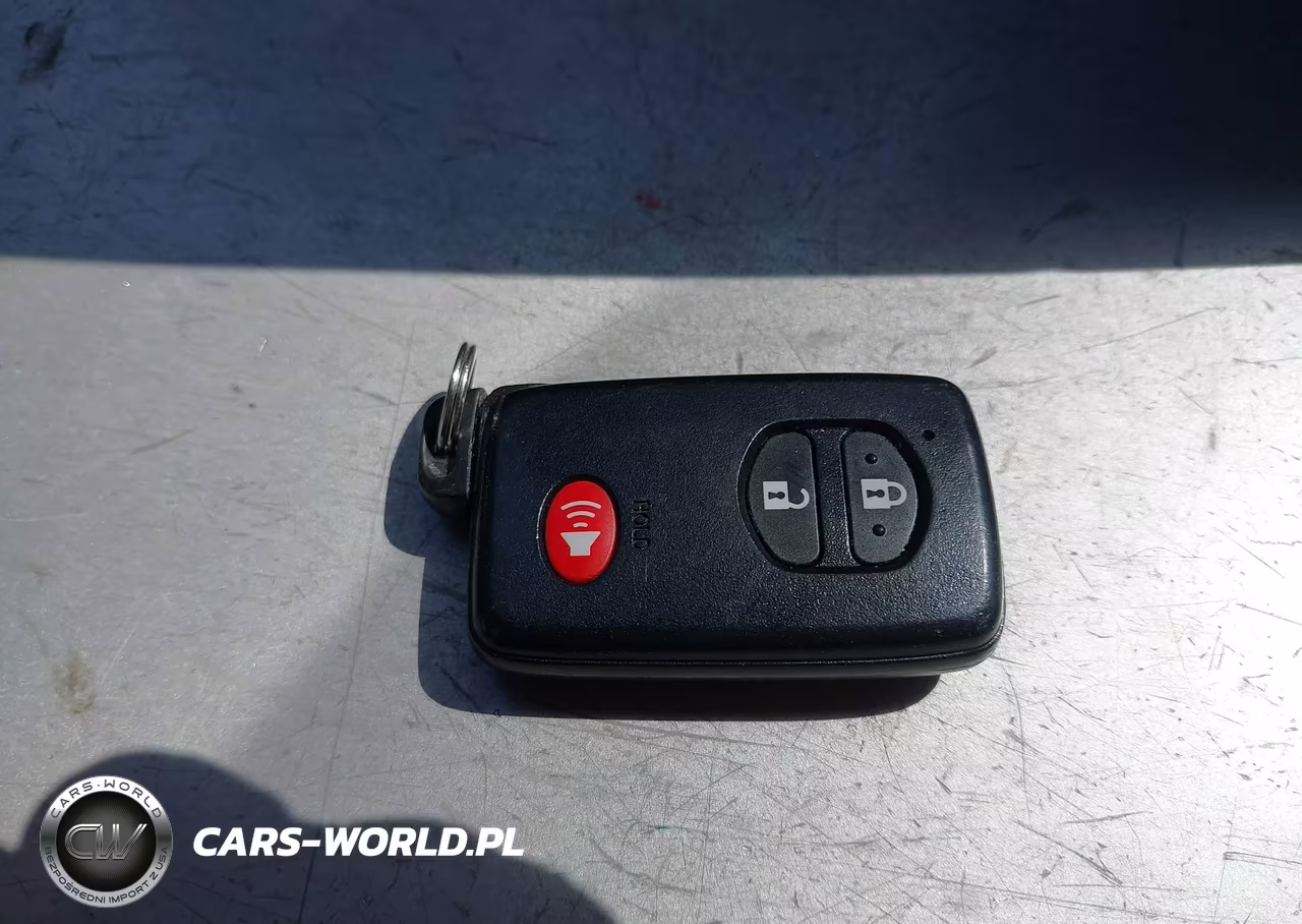2015 Toyota Prius Three VIN:JTDKN3DU8F1917490 - 11