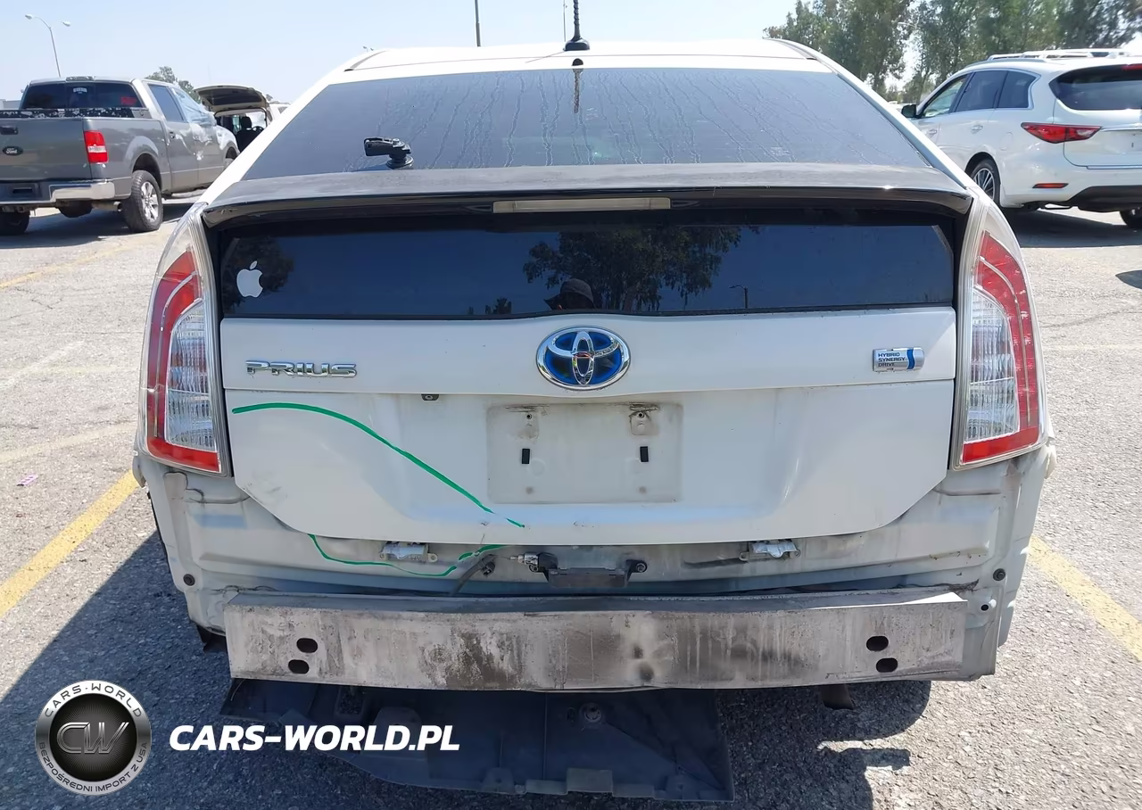 2015 Toyota Prius Three VIN:JTDKN3DU8F1917490 - 18