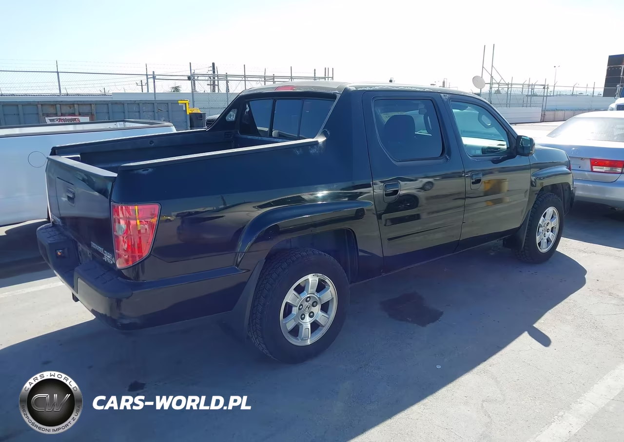 2011 Honda Ridgeline Rts VIN:5FPYK1F49BB003102 - 4
