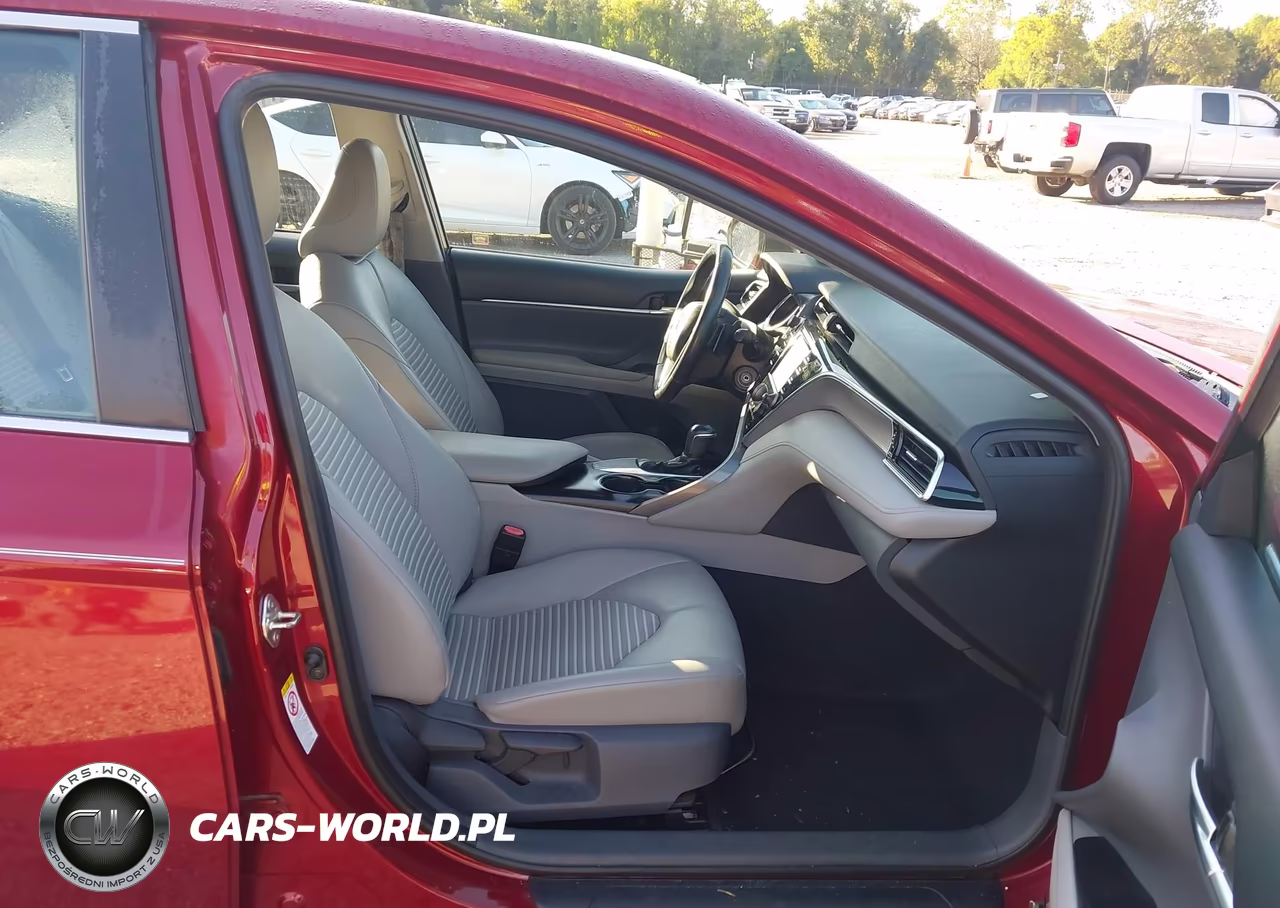 2018 Toyota Camry Se VIN:4T1B11HK3JU574941 - 5