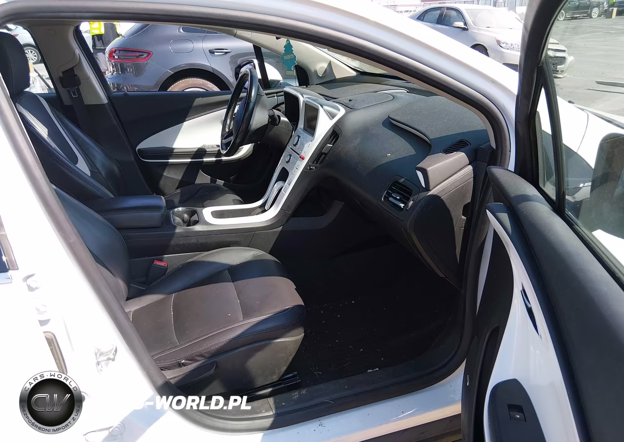 2013 Chevrolet Volt VIN:1G1RD6E44DU145219 - 5