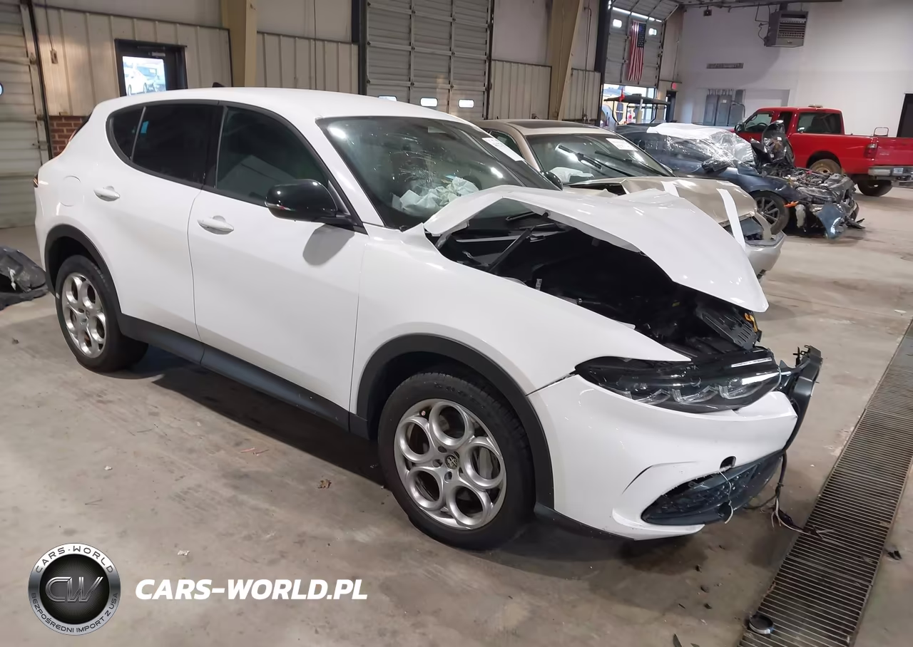 2024 Alfa Romeo Tonale Sprint Eawd