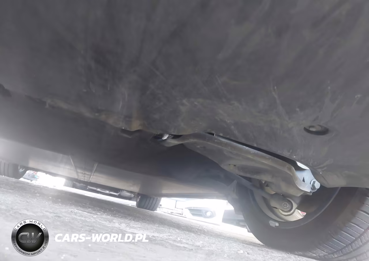 2018 Tesla Model 3 VIN:5YJ3E1EA6JF162143 - 6