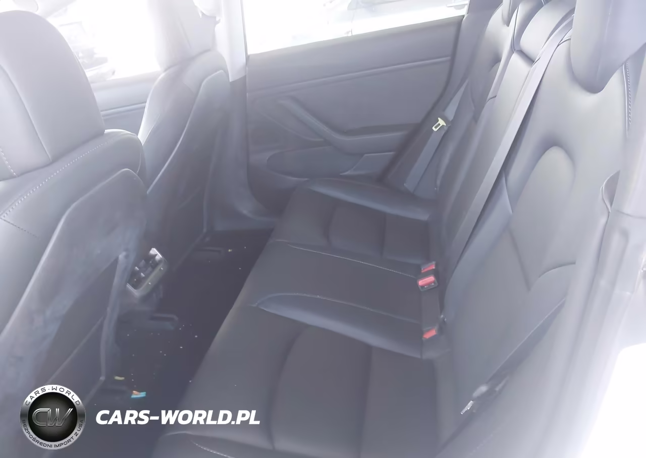 2018 Tesla Model 3 VIN:5YJ3E1EA6JF162143 - 8