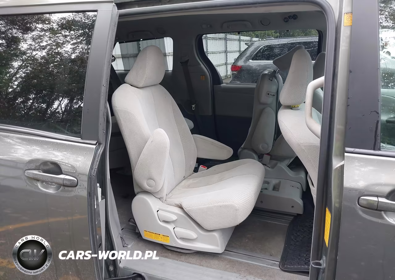 2011 Toyota Sienna Le V6 VIN:5TDKK3DC6BS054380 - 8