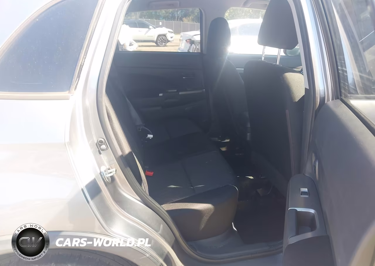 2020 Mitsubishi Outlander Sport Se-Gt VIN:JA4AP4AU6LU015747 - 8