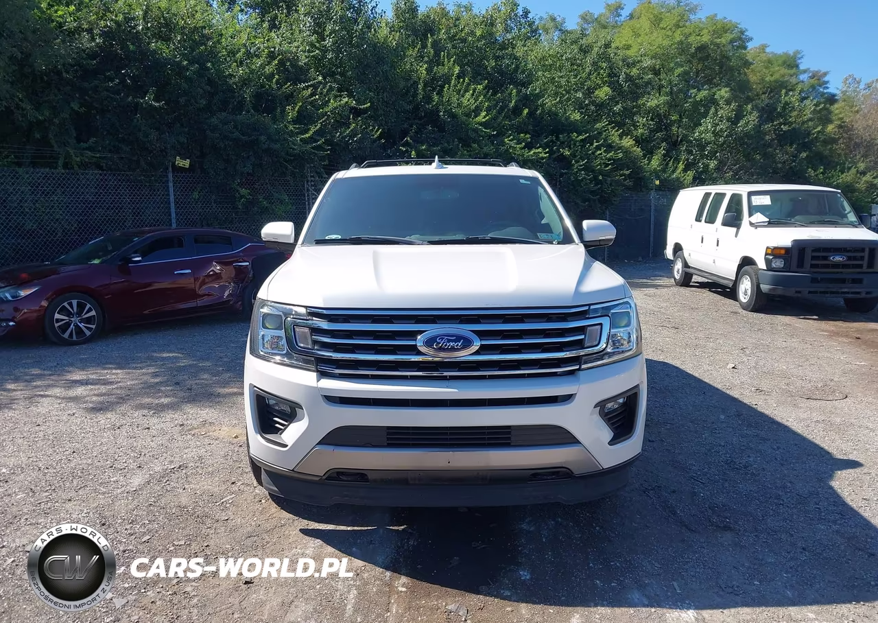 2018 Ford Expedition Max Xlt VIN:1FMJK1JTXJEA21113 - 13