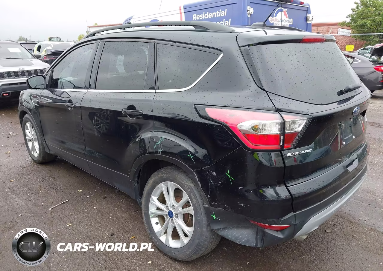 2017 Ford Escape Se VIN:1FMCU0G9XHUB77564 - 3
