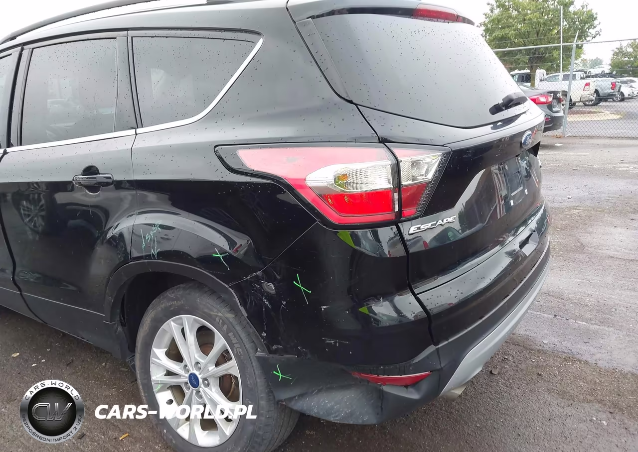 2017 Ford Escape Se VIN:1FMCU0G9XHUB77564 - 6