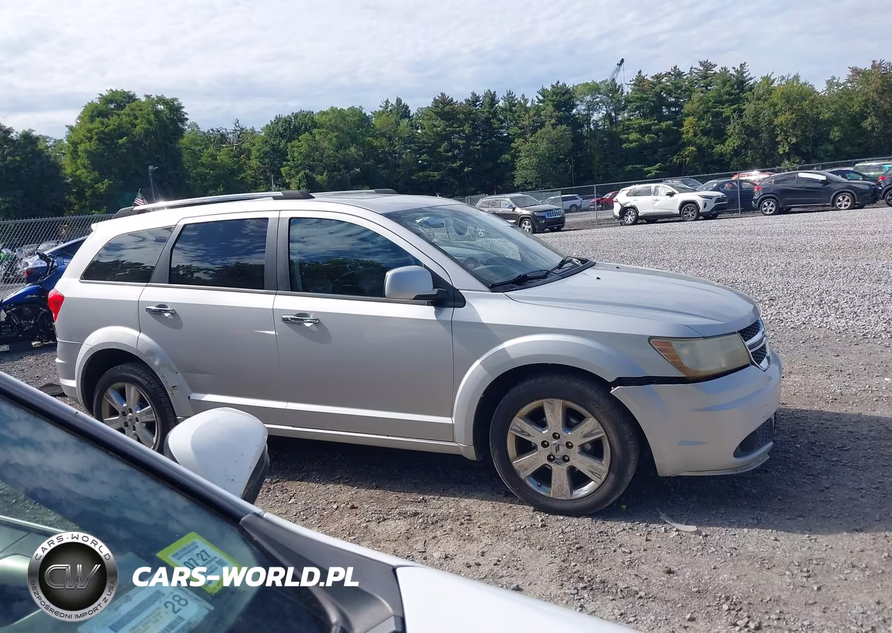 2011 Dodge Journey Lux VIN:3D4PH9FGXBT516911 - 13