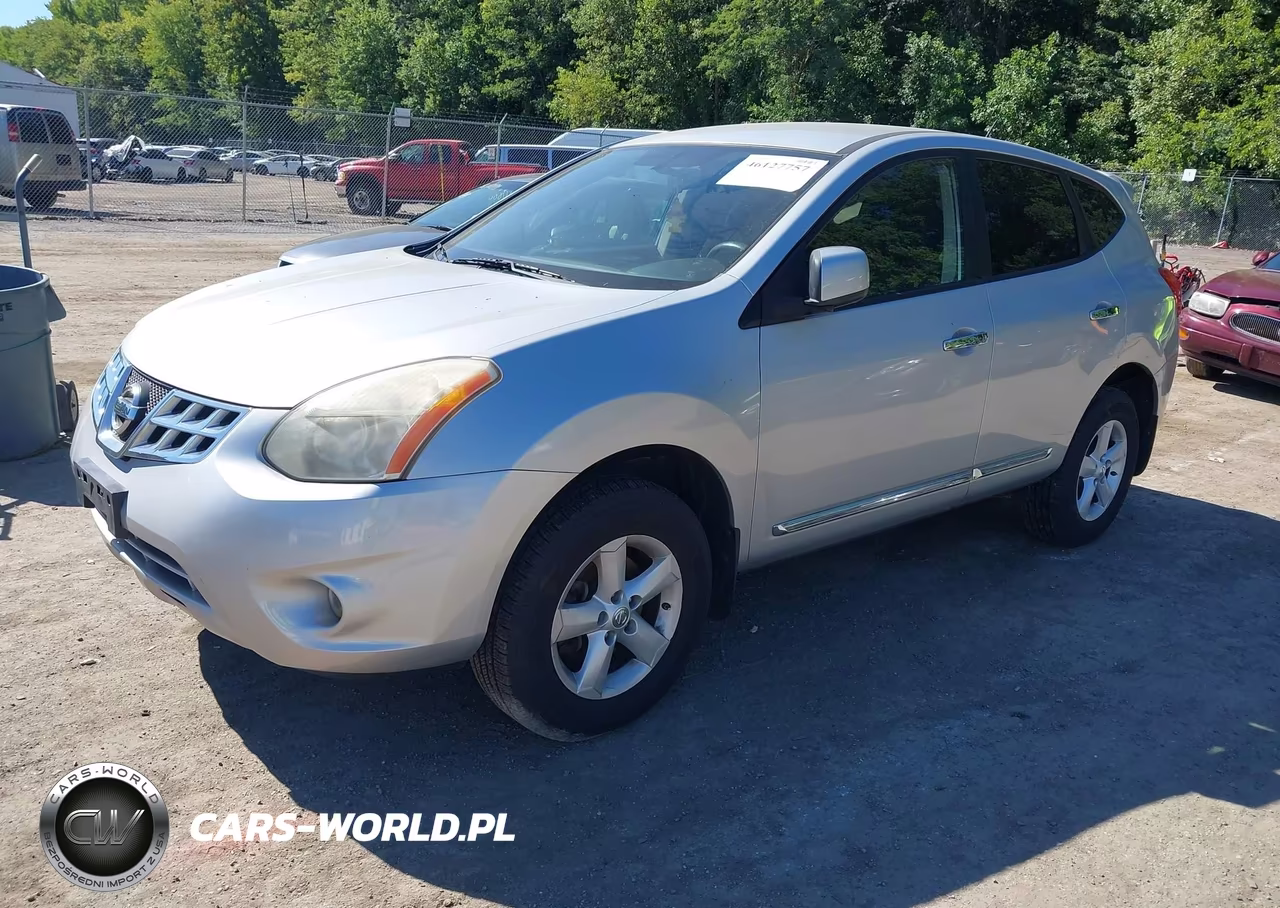 2013 Nissan Rogue S VIN:JN8AS5MV2DW665751 - 2