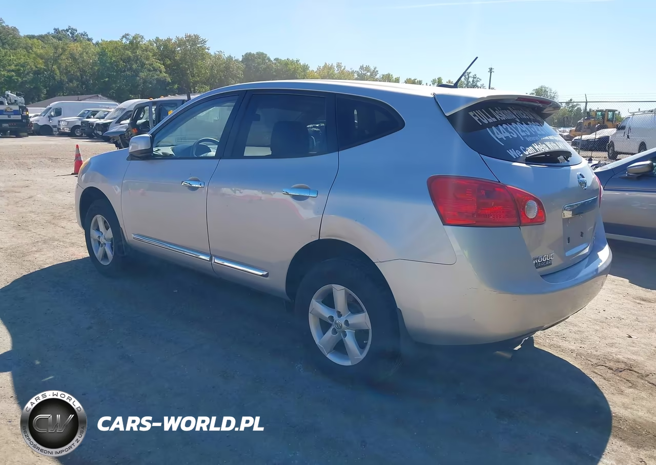 2013 Nissan Rogue S VIN:JN8AS5MV2DW665751 - 3