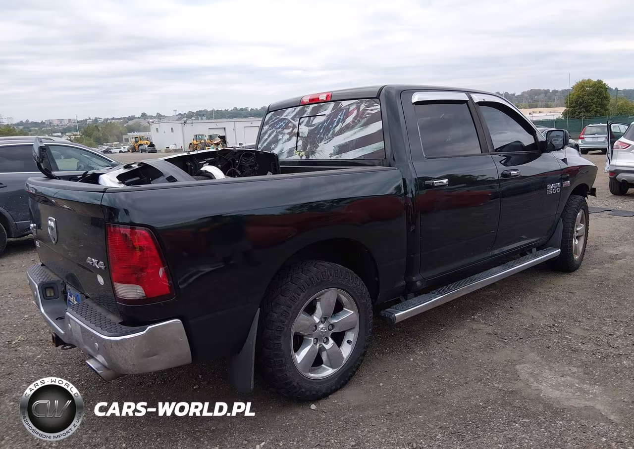 2016 Ram 1500 Big Horn VIN:3C6RR7LT2GG135974 - 4