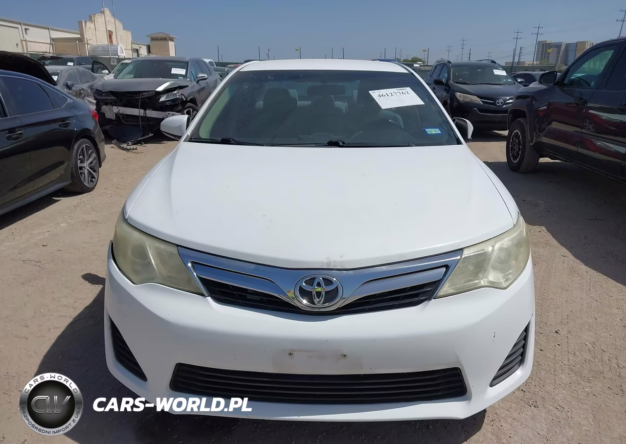 2013 Toyota Camry Le VIN:4T4BF1FK2DR298623 - 12