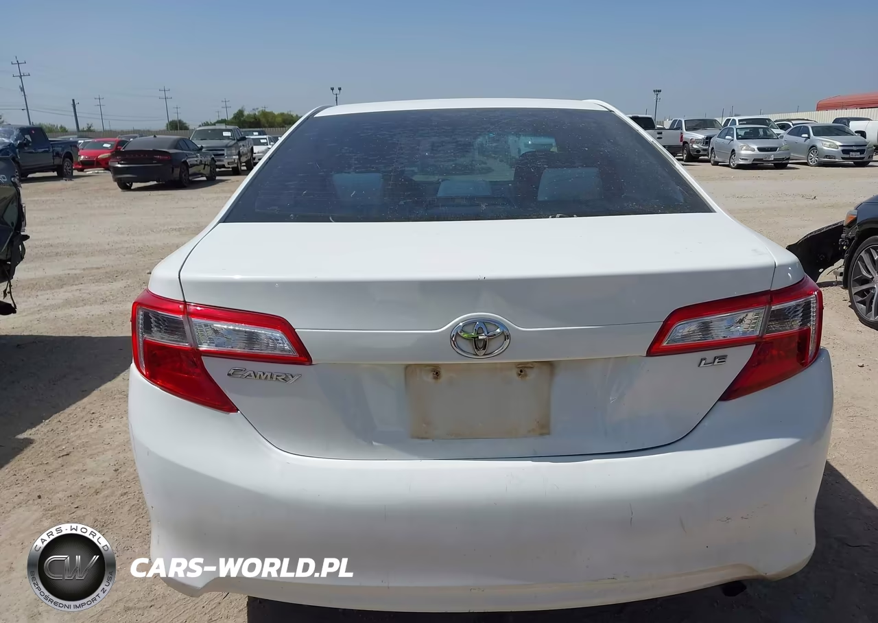2013 Toyota Camry Le VIN:4T4BF1FK2DR298623 - 16