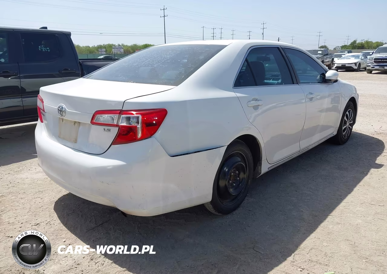 2013 Toyota Camry Le VIN:4T4BF1FK2DR298623 - 4