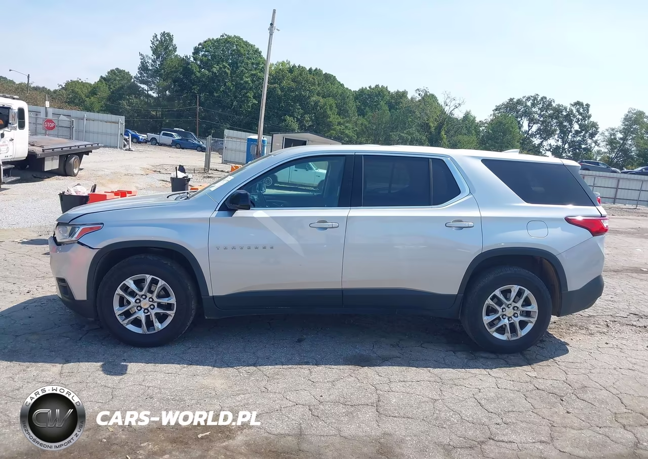 2019 Chevrolet Traverse Ls VIN:1GNERFKW9KJ281557 - 14