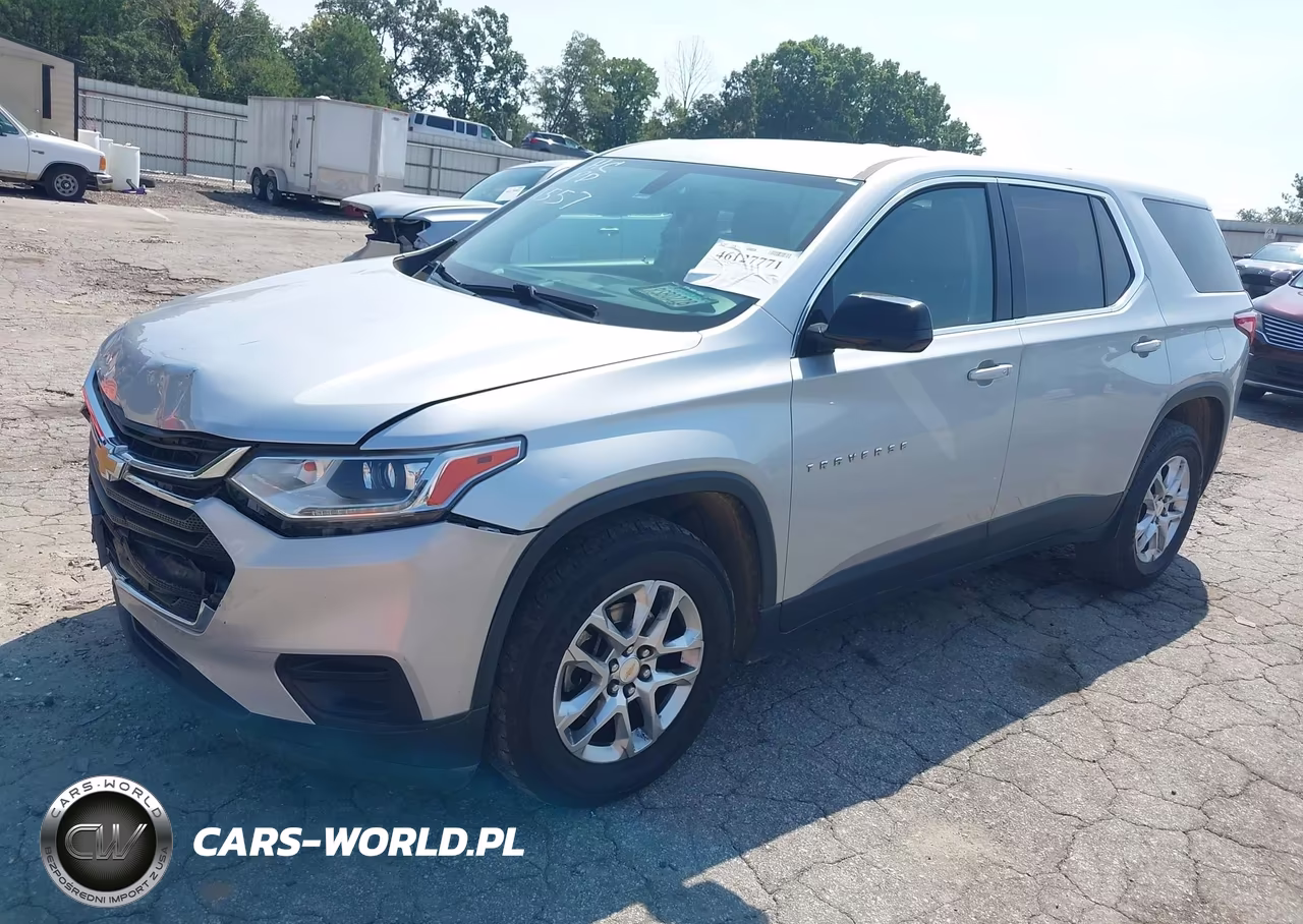 2019 Chevrolet Traverse Ls VIN:1GNERFKW9KJ281557 - 2