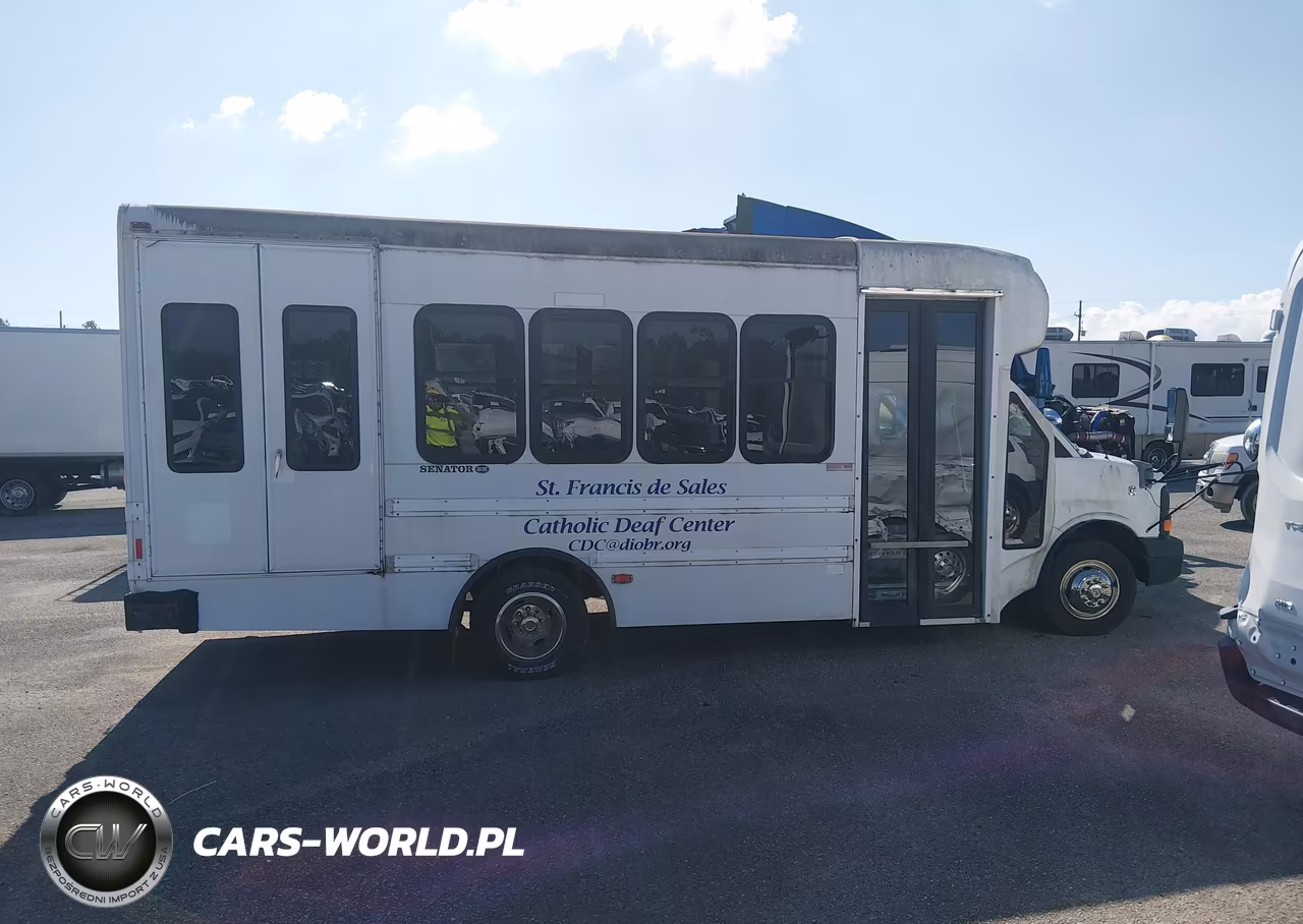 2013 Chevrolet Express Cutaway 3500 VIN:1GB3G3BG1D1172935 - 13