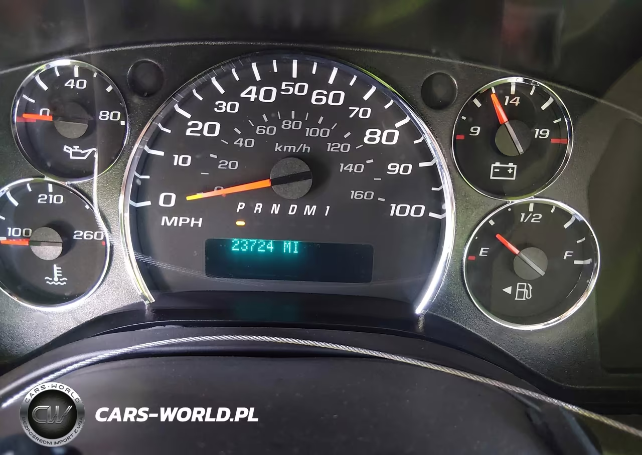 2013 Chevrolet Express Cutaway 3500 VIN:1GB3G3BG1D1172935 - 5