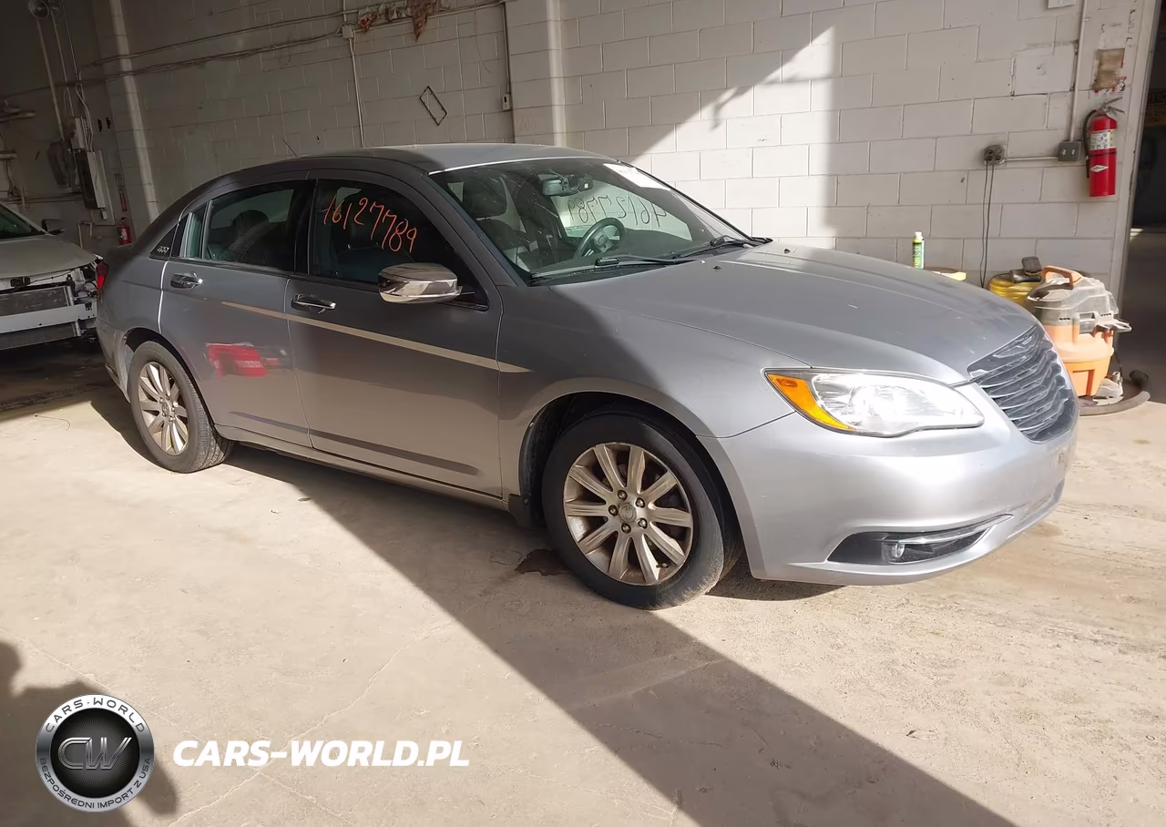 2013 Chrysler 200 Limited VIN:1C3CCBCG3DN510610 - 1