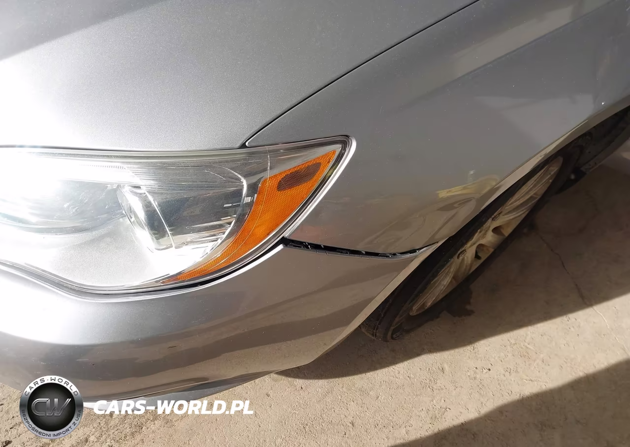2013 Chrysler 200 Limited VIN:1C3CCBCG3DN510610 - 6