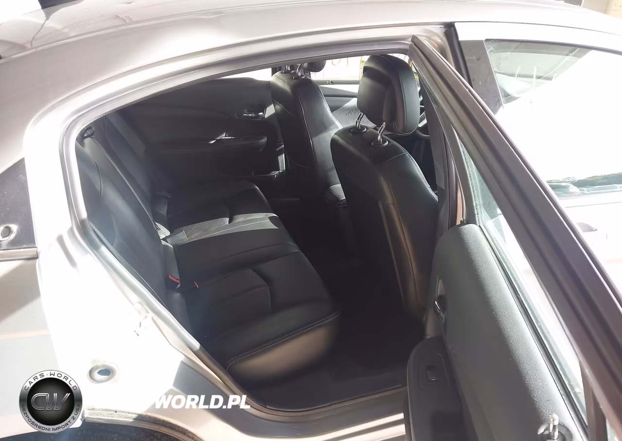 2013 Chrysler 200 Limited VIN:1C3CCBCG3DN510610 - 8