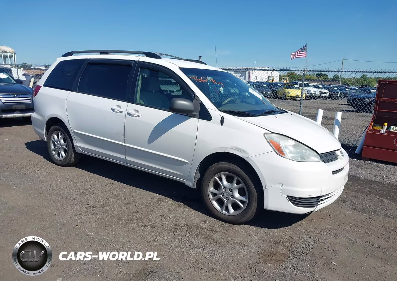 2004 Toyota Sienna Le