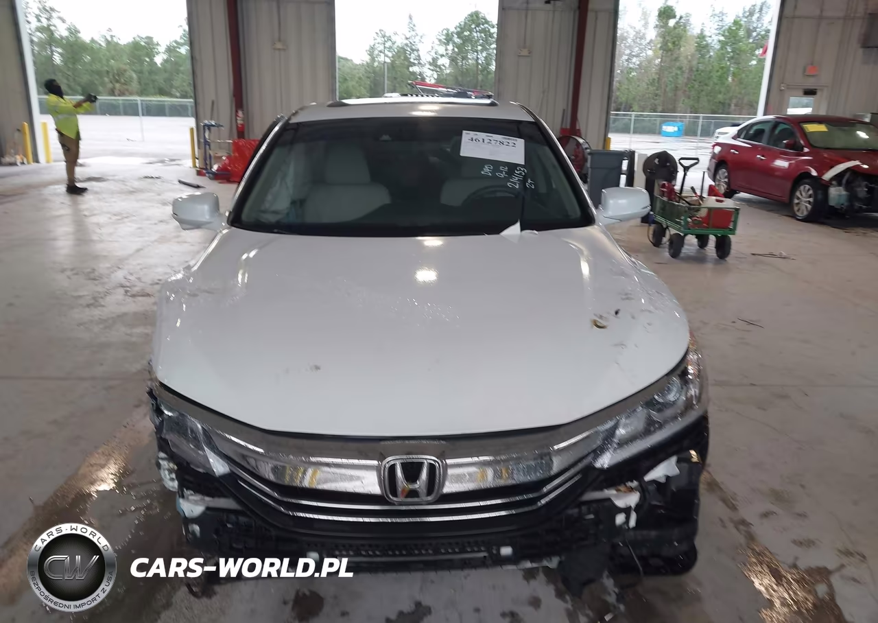 2017 Honda Accord Ex VIN:1HGCR2F01HA214153 - 13