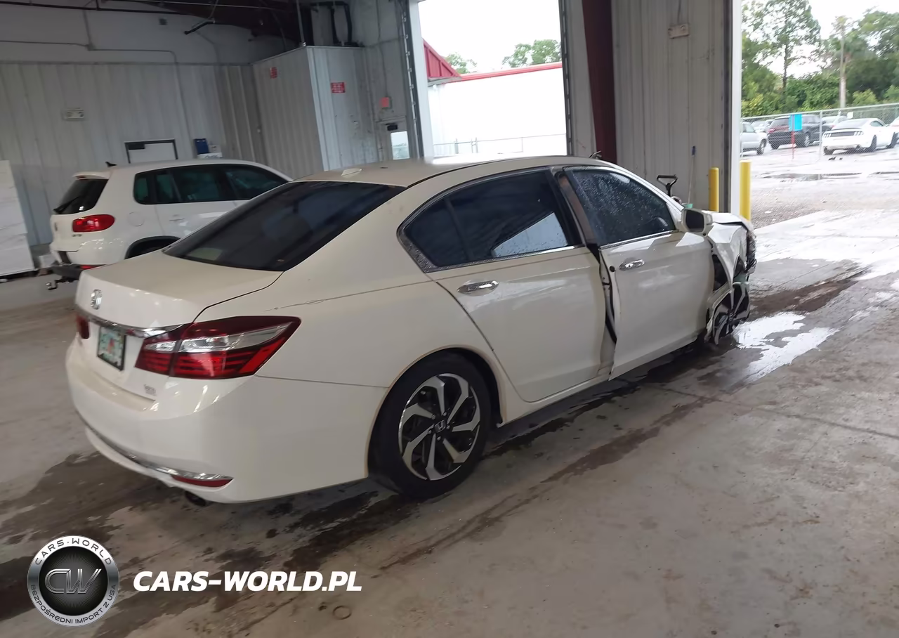 2017 Honda Accord Ex VIN:1HGCR2F01HA214153 - 4
