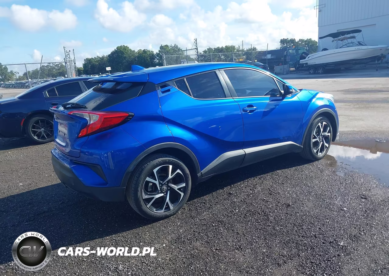 2018 Toyota C-Hr Xle VIN:NMTKHMBX4JR054224 - 4