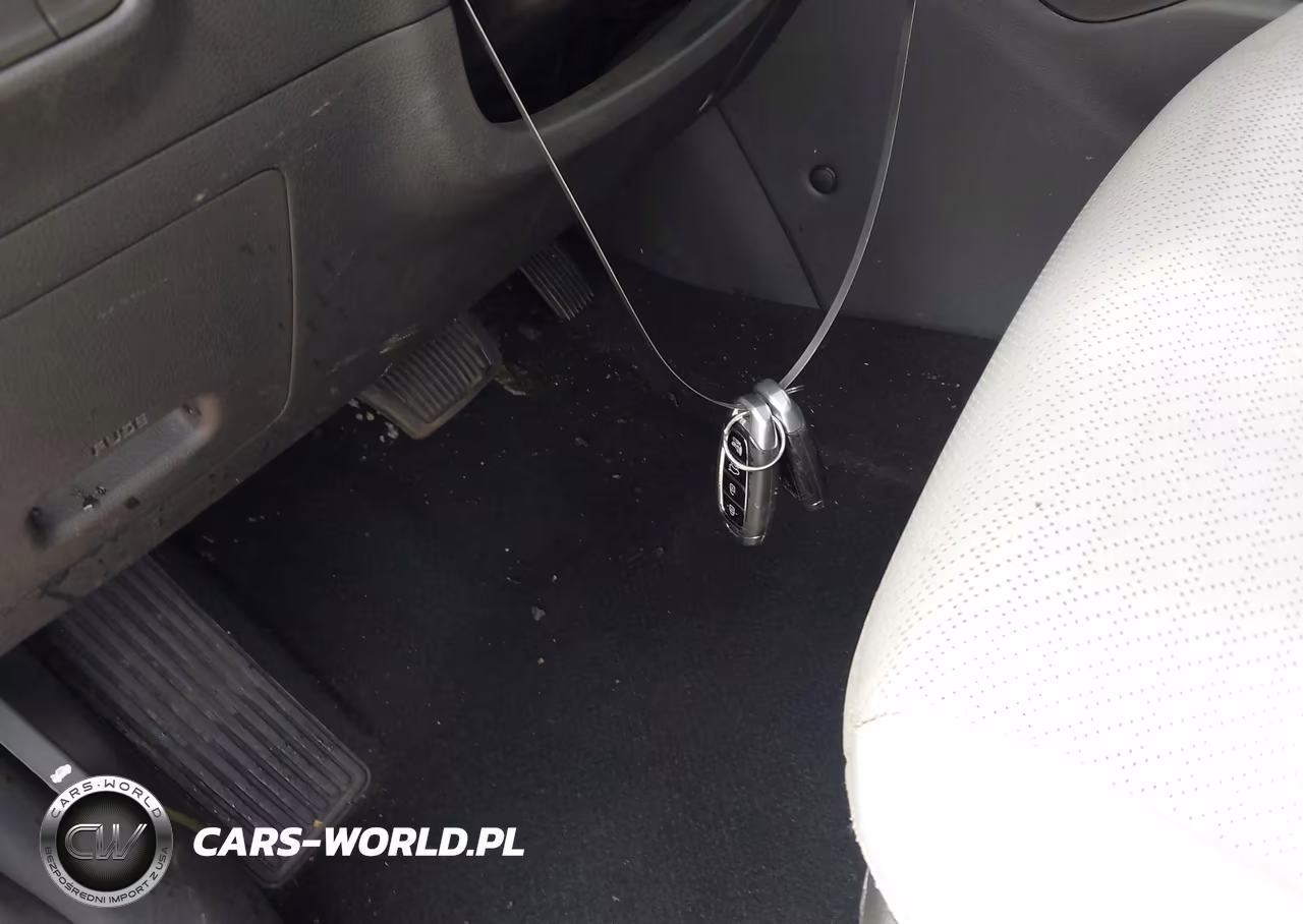 2018 Hyundai Kona Limited VIN:KM8K3CA52JU117743 - 11