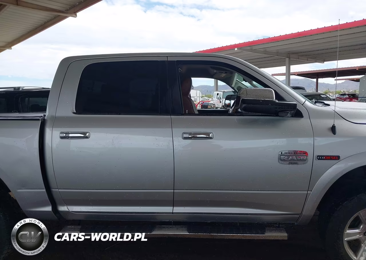 2015 Ram 1500 Laramie Longhorn VIN:1C6RR7PM2FS605785 - 13
