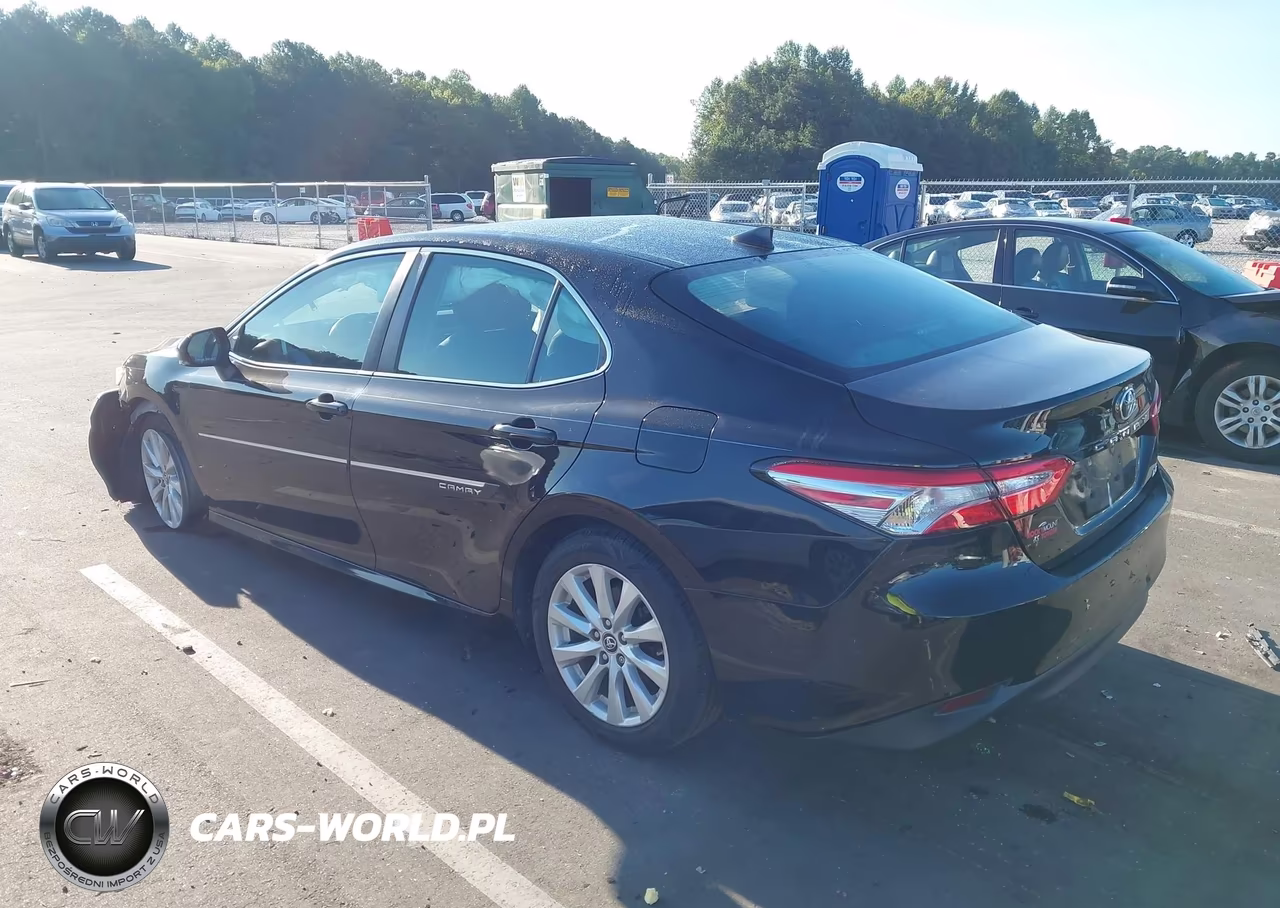 2019 Toyota Camry Le VIN:4T1B11HK4KU708552 - 3