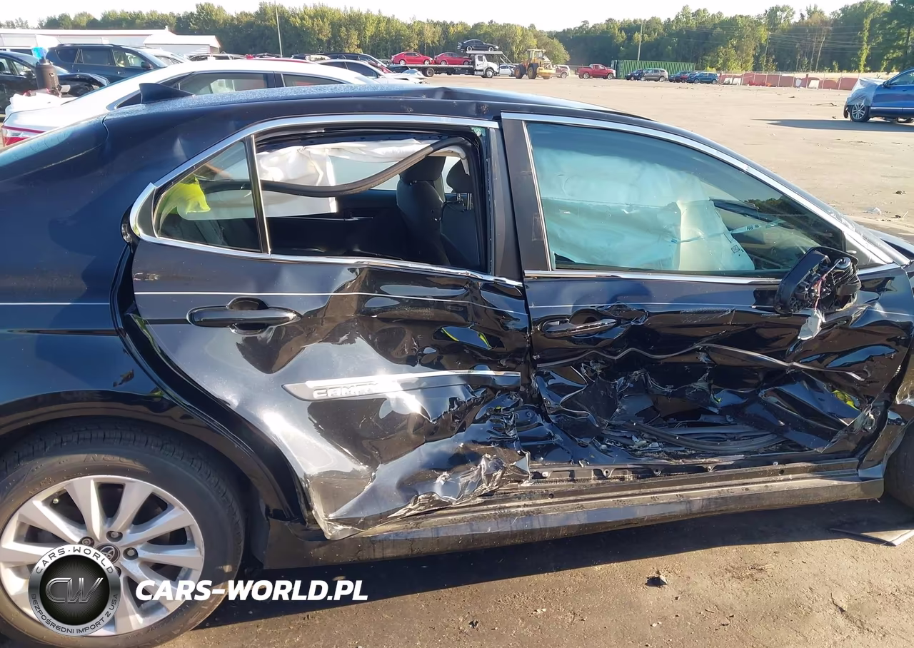 2019 Toyota Camry Le VIN:4T1B11HK4KU708552 - 6