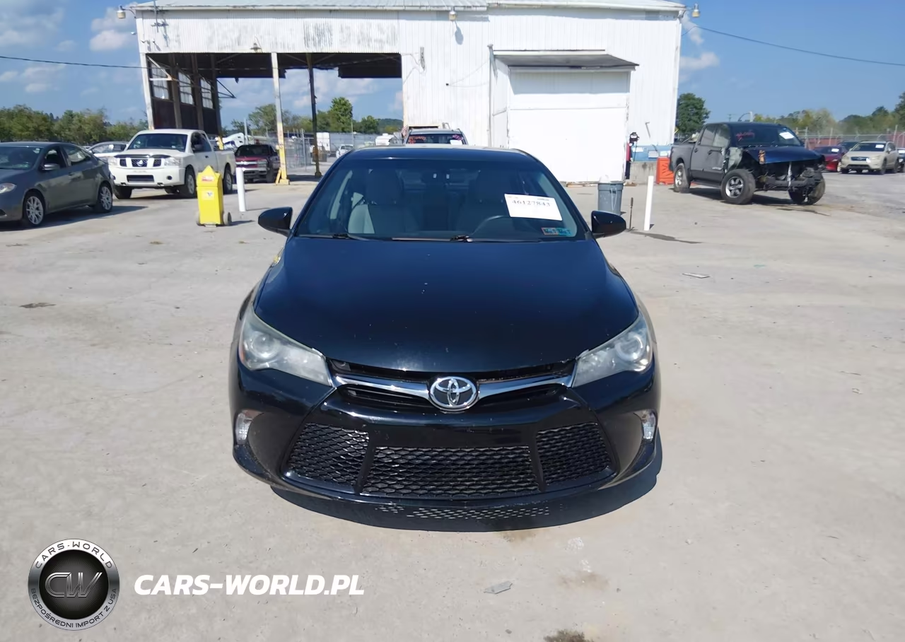 2015 Toyota Camry Se VIN:4T1BF1FK8FU107896 - 12